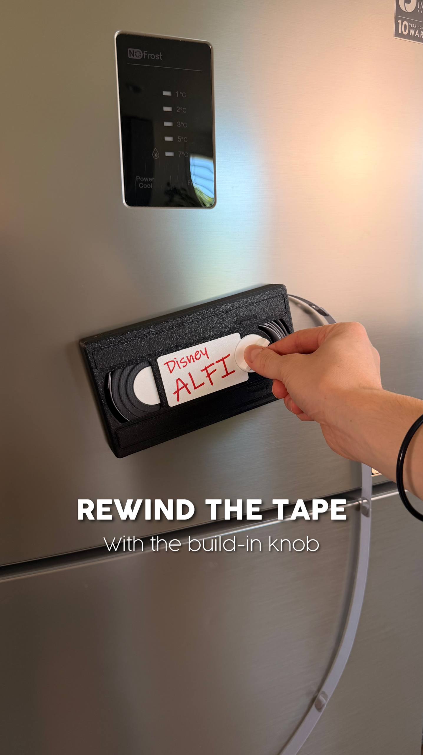 Retro VHS Tape Magnetic Bag Clip Dispenser – Rewindable Kitchen Organizer