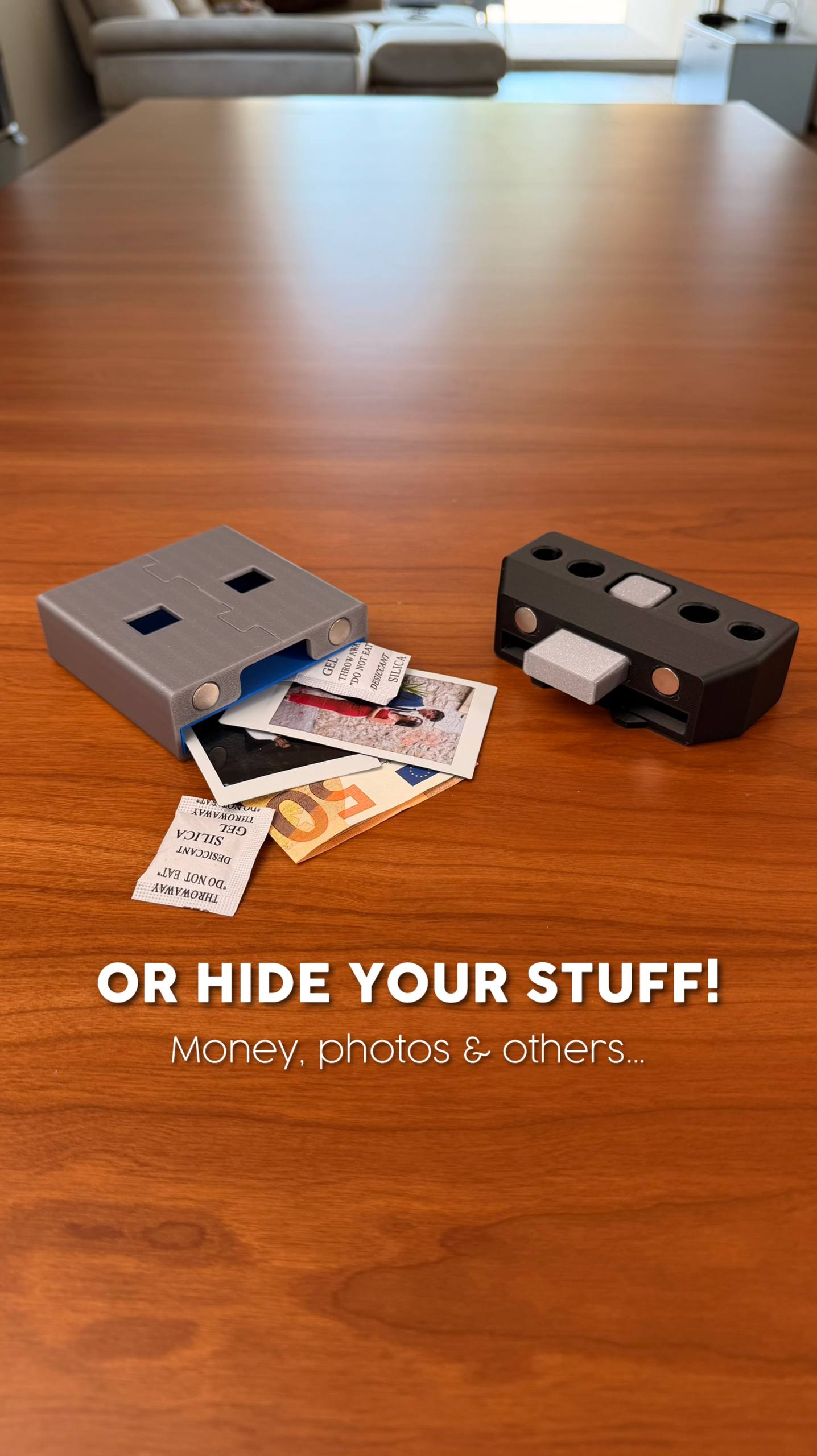 USB Note™ Magnetic Sticky Note Holder & Secret Desk Organizer